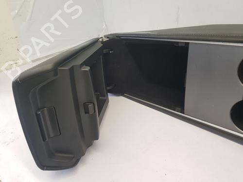 Armrest / Center console TESLA MODEL Y (5YJY) Long Range Rear-Wheel Drive | BP38701737I20 - Image 7