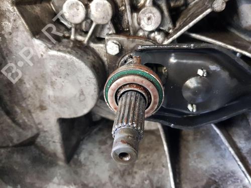 Gearbox CITROËN C3 III (SX) 1.2 THP 110 (SXHNPS, SXHNZT, SXHNZ6) | BP30138041M3