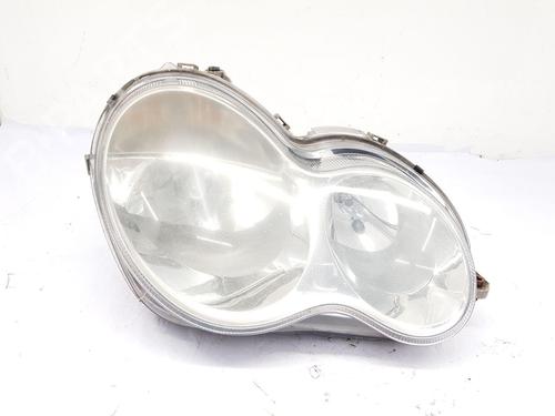 right-headlight-mercedes-benz-c-class-w203-2000-2001-2002-2003-2004-2005-2006-2007-33130871 main image