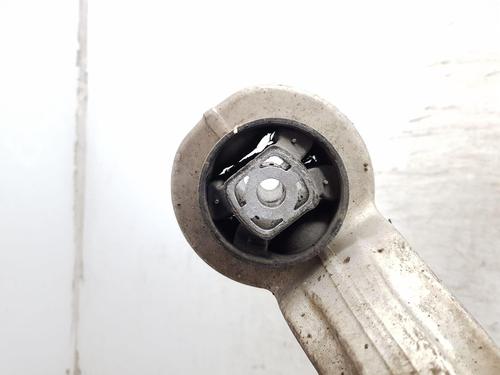Right front steering knuckle AUDI Q5 (8RB) 2.0 TDI quattro | BP25839194M26 