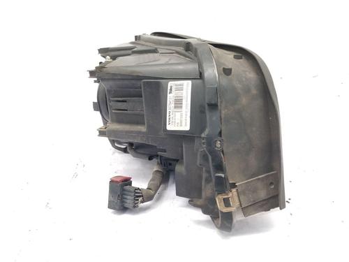 Left headlight VOLVO XC90 I (275) D5 AWD | BP32331966C28 