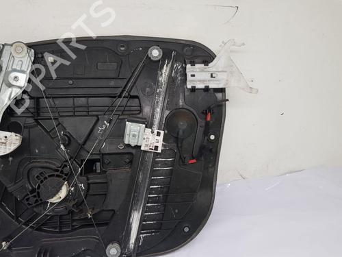 Rudehejsemekanisme ventre foran HYUNDAI i30 (GD) 1.4 | BP31663281C22 