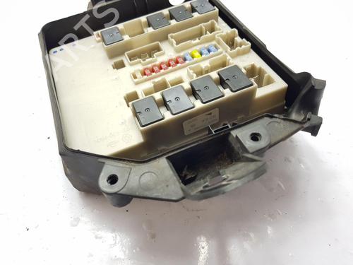 Fuse box RENAULT CLIO III (BR0/1, CR0/1) 1.4 16V | BP27886431E1 