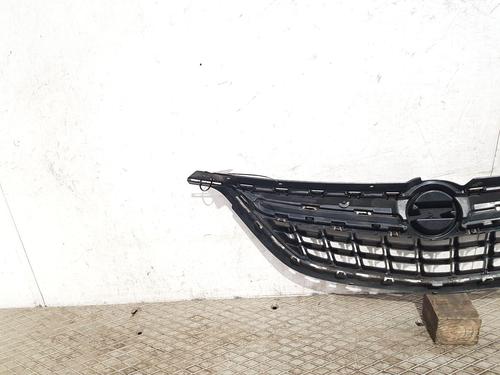 Grille VAUXHALL ZAFIRA Mk III (P12) 2.0 CDTi (75) | BP32252256C40