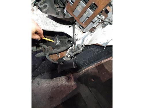 Armrest / Center console PEUGEOT PARTNER Box Body/MPV 1.6 HDi / BlueHDi 75 | BP23233120I20 