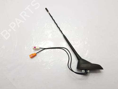 Used Antenna/Base OPEL CORSA F (P2JO) 1.2 (68) (75 hp) 27920660