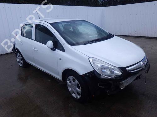 Engine control unit (ECU) VAUXHALL CORSA Mk III (D) (S07) 1.3 CDTI (L08) | BP33833963M57  - Image 9