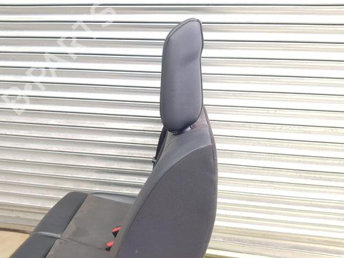 Left front seat VAUXHALL VIVARO C Van (K0) 1.5 | BP36861008C15  - Image 9