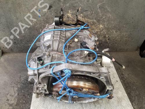 Used Gearbox Gearbox TOYOTA YARIS (_P13_) 1.3 (NSP130_, NSP130) (99 hp) 33944533 33944533