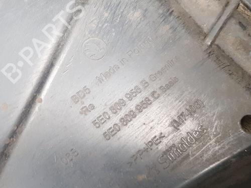 Wheel arch SKODA OCTAVIA III Combi (5E5, 5E6) 1.0 TSI | BP22663131C56 