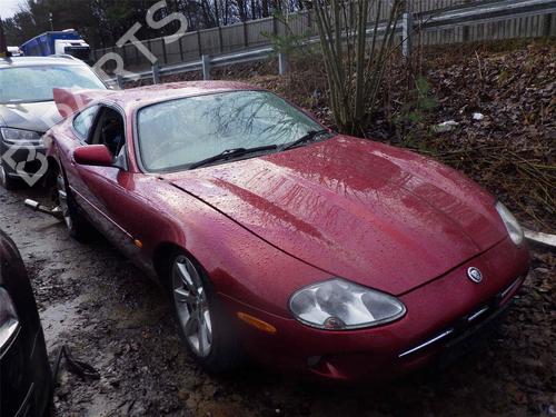 Pièces Détachées Usagées JAGUAR XK 8 Coupe (X100) 4.0 (294 hp) 4457907