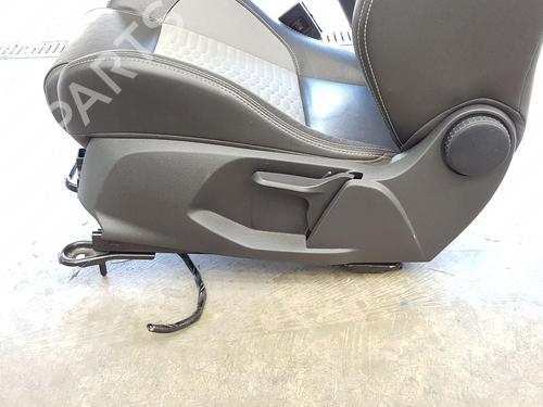 Right front seat FORD FIESTA VI (CB1, CCN) 1.6 ST | BP27600641C16 