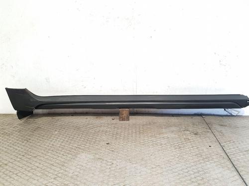 Used Right sideskirt DACIA DUSTER (HM_) 1.6 SCe 115 (HMM1) (115 hp) 28081454