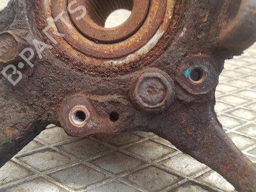 Right front steering knuckle MITSUBISHI L200 / TRITON (KA_T, KB_T) 2.5 DI-D 4WD (KB4T) | BP25853915M26 