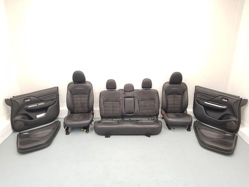 Siège avant droit Siège avant droit MITSUBISHI L200 / TRITON (KJ_, KK_, KL_) [2014-2026] 36364710 36364710