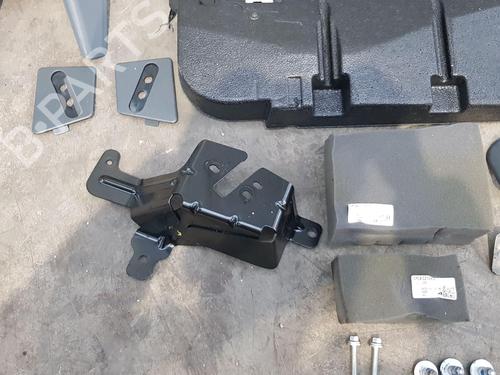 Rear seat LAND ROVER DEFENDER Station Wagon (L663) D300 MHEV 4x4 | BP32430253C17 