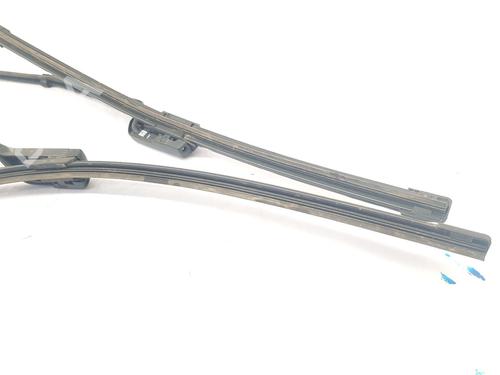 Front windshield wiper arm TESLA MODEL 3 (5YJ3) EV AWD | BP40220395C143 - Image 5