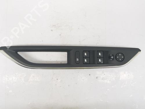 Used Right front window switch PEUGEOT 3008 II SUV (MC_, MR_, MJ_, M4_) 1.5 BlueHDi 130 (131 hp) 28710900