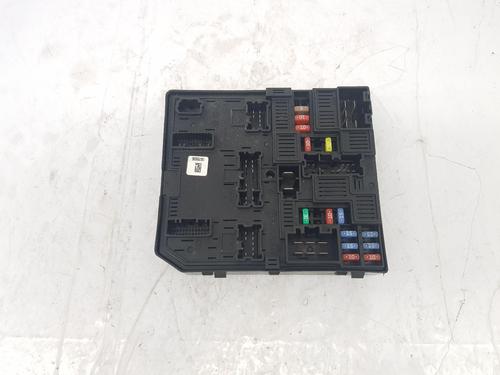 Used Fuse box Fuse box NISSAN X-TRAIL III (T32_, T32R, T32RR) 1.6 dCi (T32) (130 hp) 33853296 33853296