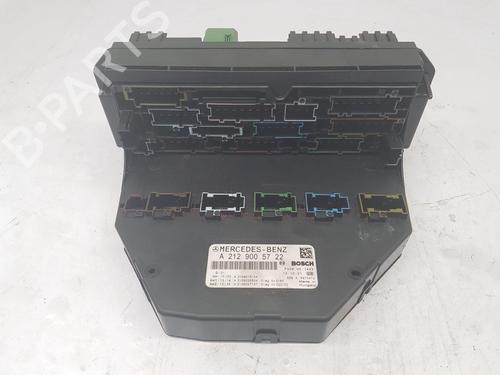 Used Fuse box Fuse box 38088740 38088740
