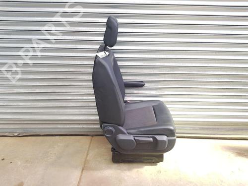 Right front seat VAUXHALL VIVARO C Van (K0) 1.5 | BP36052130C16 - Image 15