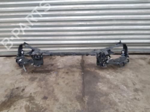 Kofangerbjælke VOLVO V40 Hatchback (525) T3 (152 hp) 30690029