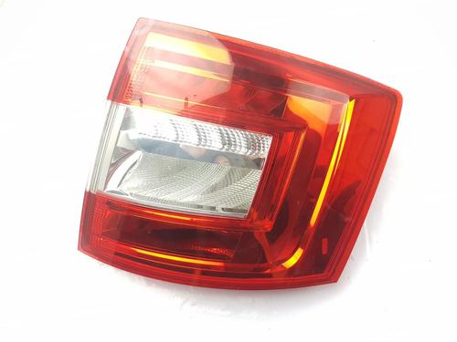 Used Right taillight Right taillight SKODA OCTAVIA III Combi (5E5, 5E6) 1.0 TSI (115 hp) 33329767 33329767