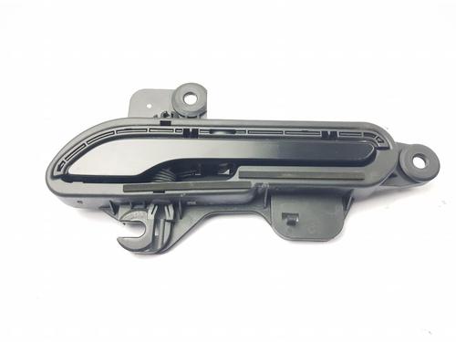 front-left-exterior-door-handle-tesla-model-y-5yjy-2019-32787293 main image