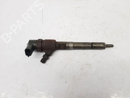 Used Injector FIAT DOBLO Platform/Chassis (263_) 1.3 D Multijet (90 hp) 30330912