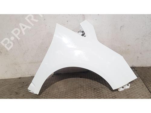 Used Right front fenders Right front fenders 38439424 38439424