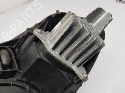 Right headlight OPEL CROSSLAND X / CROSSLAND (P17, P2QO) 1.5 Turbo D (75) | BP29316139C29 