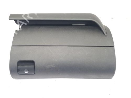 Dashboardkastje SEAT LEON (1M1) 1.6 16 V (105 hp) 26646476