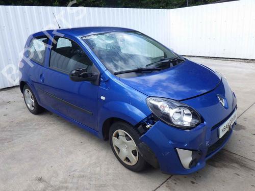 Left front fog light RENAULT TWINGO II (CN0_) 1.2 16V (CN0K, CN0V, CN0A) | BP24918472C30 - Image 10