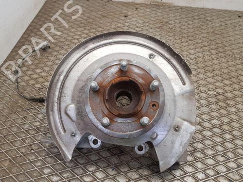 Used Right rear steering knuckle Right rear steering knuckle LAND ROVER DEFENDER Station Wagon (L663) P300 Si4 4x4 (300 hp) 36558916 36558916