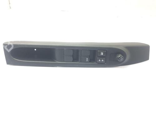 Right front window switch SUZUKI CELERIO (LF) 1.0 (AVK310) | BP35996478I26 - Image 2