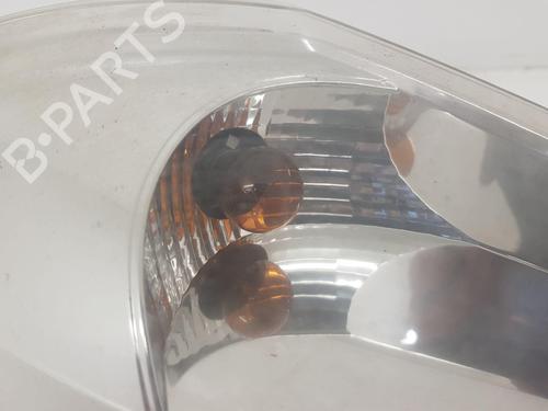 Right headlight RENAULT CLIO III (BR0/1, CR0/1) 1.2 16V (BR0P, CR0P) | BP31075435C29 