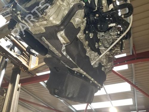 Engine LAND ROVER DEFENDER Station Wagon (L663) D300 MHEV 4x4 | BP32177693M1