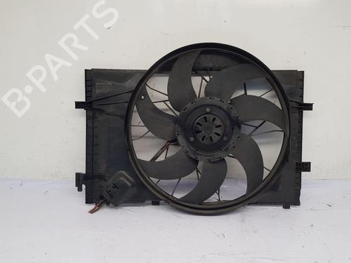 Used Radiator fan MERCEDES-BENZ C-CLASS (W203) C 220 CDI (203.008) (150 hp) 30628025