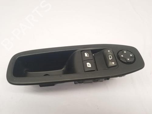 Used Right front window switch Right front window switch 39139195 39139195