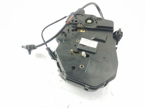 Tailgate lock VW TRANSPORTER T5 Bus (7HB, 7HJ, 7EB, 7EJ) 1.9 TDI | BP29262750C101 