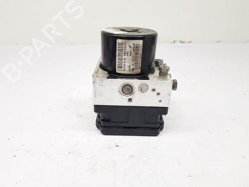 ABS pump VOLVO V40 Hatchback (525) T3 | BP30264457M43