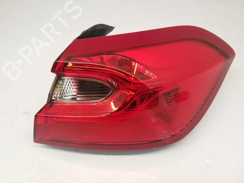 Used Right taillight Right taillight 39102980 39102980