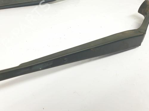 Front windshield wiper arm MITSUBISHI PAJERO SPORT I (K7_, K9_)  | BP22662190C143 