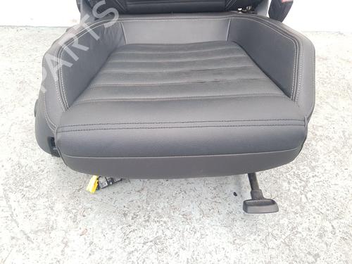 Right front seat VW SCIROCCO III (137, 138) 2.0 TDI | BP38326030C16 - Image 11