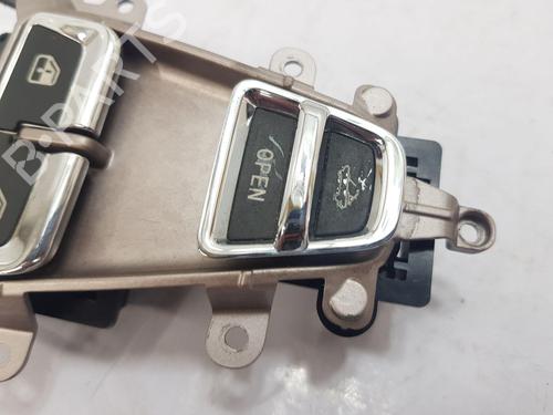 Right front window switch FERRARI CALIFORNIA 4.3 | BP22660469I26 