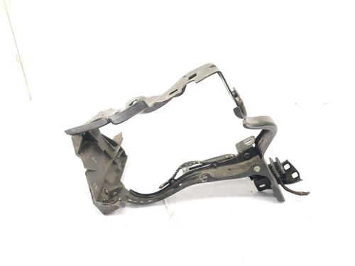 Used Right headlight support Right headlight support MERCEDES-BENZ E-CLASS (W212) E 350 CDI (212.023) (265 hp) 32430313 32430313