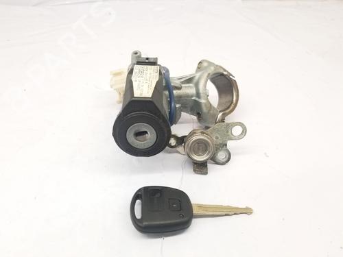 Used Ignition barrel Ignition barrel TOYOTA YARIS (_P1_) 1.4 D-4D (NLP10_, NLP10R) (75 hp) 39992631 39992631