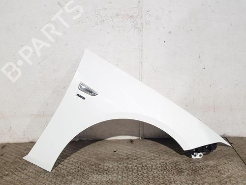 right-front-fenders-opel-insignia-b-grand-sport-z18-2017-32375210 main image