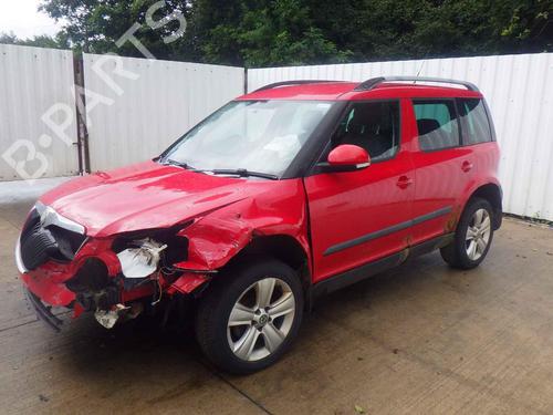 Right headlight SKODA YETI (5L) 2.0 TDI 4x4 | BP37233029C29 - Image 9