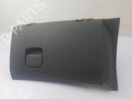 Used Glove box Glove box 38566784 38566784